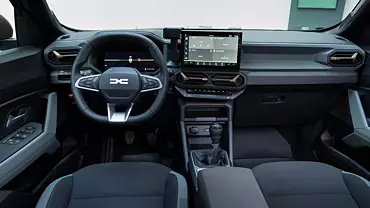 Renault Drivers can switch modes for better efficiency and control.