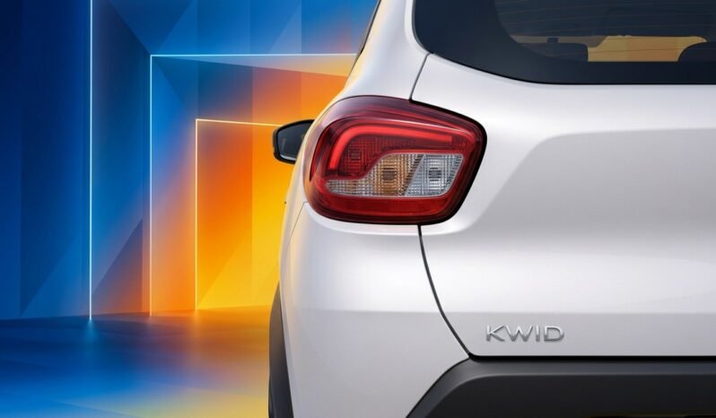 
								RENAULT KWID full									